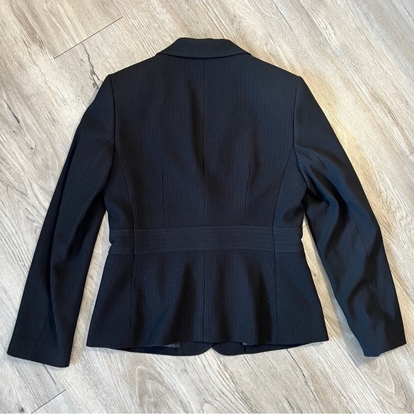Jones New York Blazer​ - Picture 3 of 3